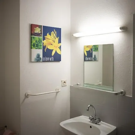 Appartement Tout Equipe A 5 Min De La Gare St Charles Marseille Exterior photo