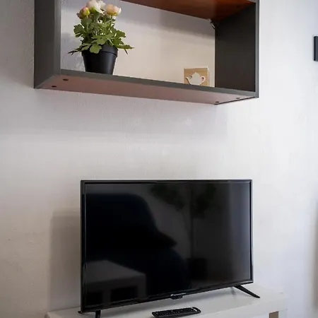 Appartement Tout Equipe A 5 Min De La Gare St Charles Marseille Exterior photo